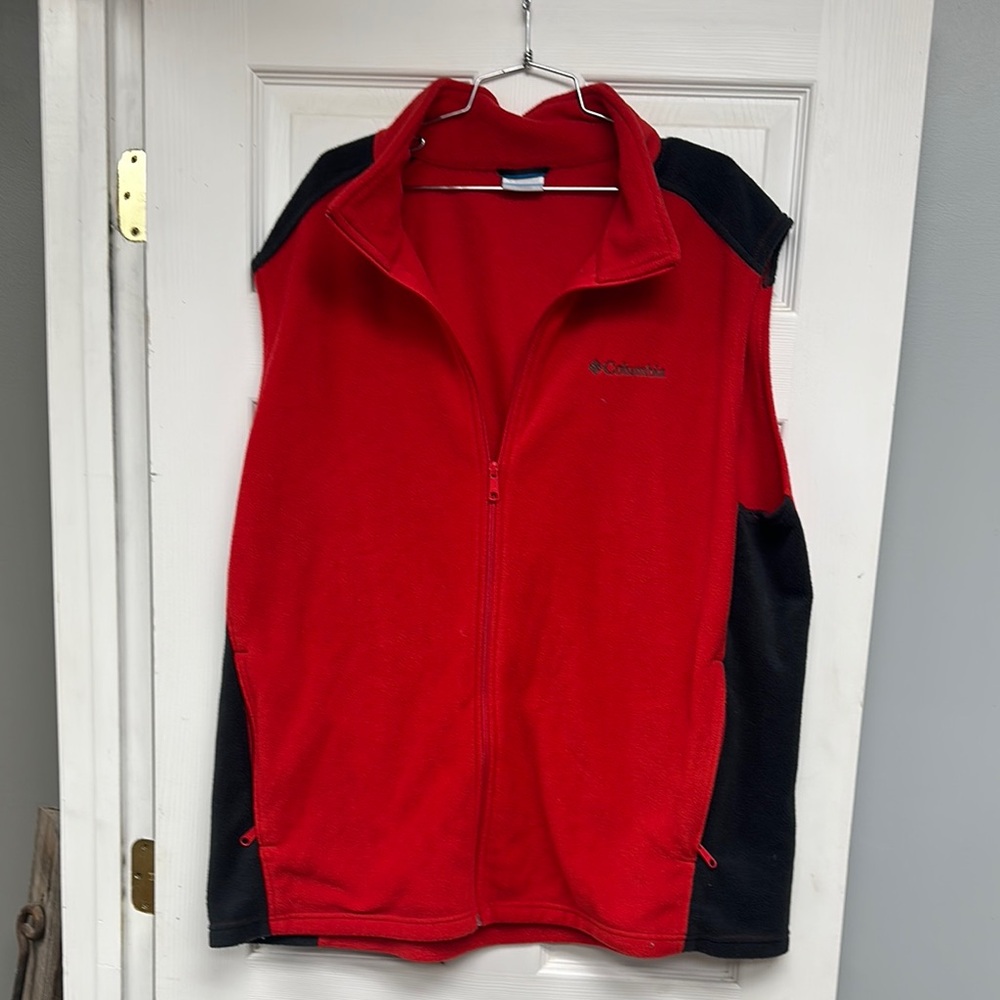 Columbia Red and Black Fleece Vest